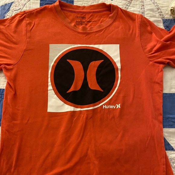 Too small - Picture 1 of 1